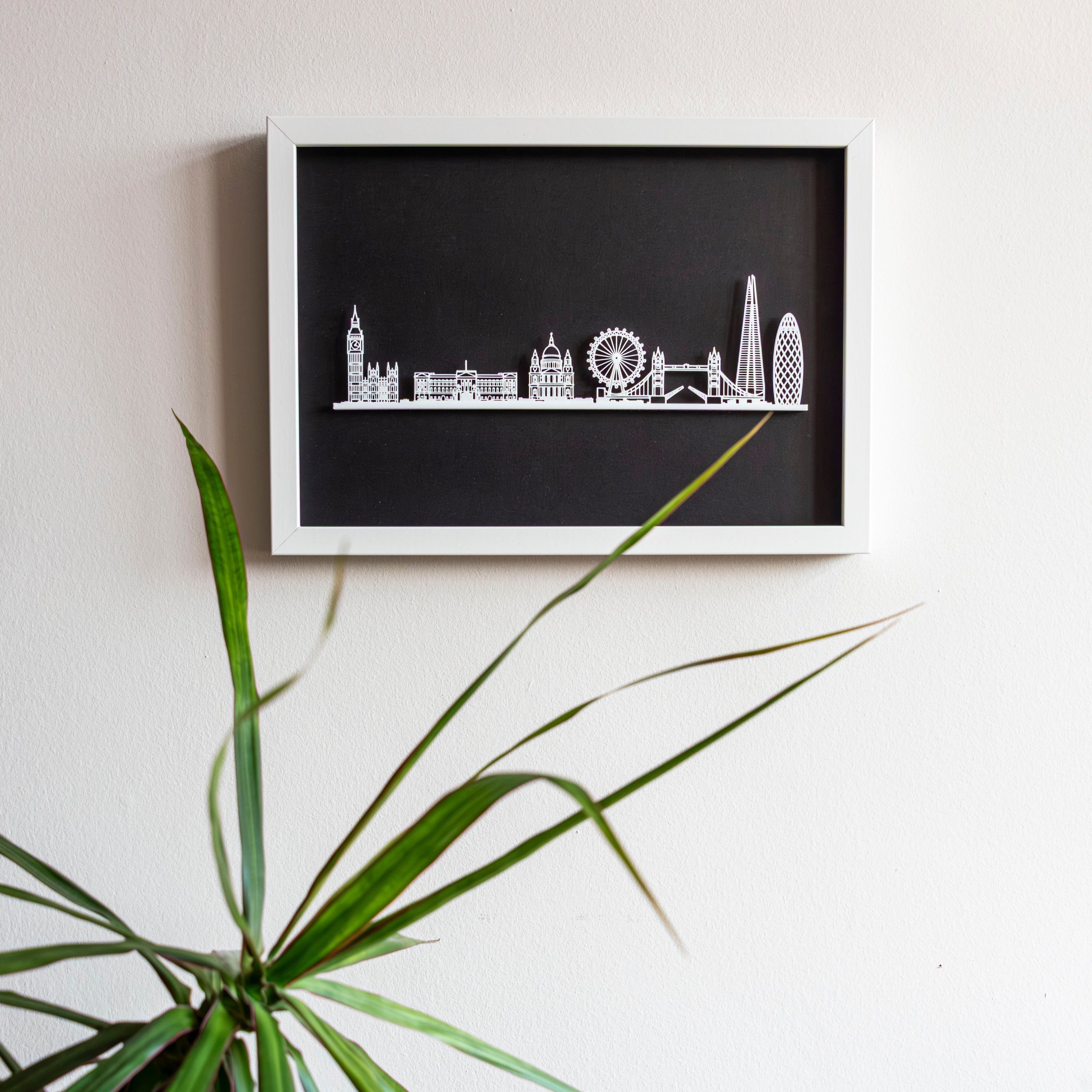 Icons London - Black